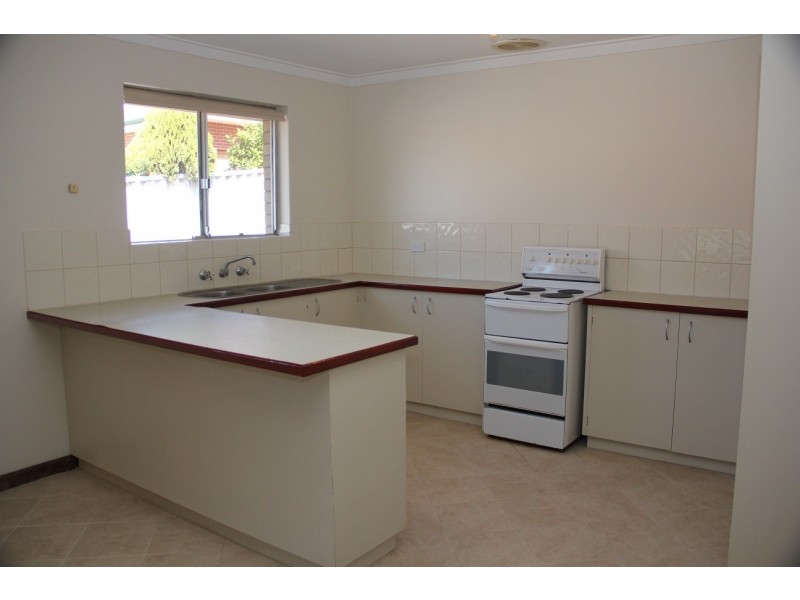 82 King William Street, Bayswater WA 6053