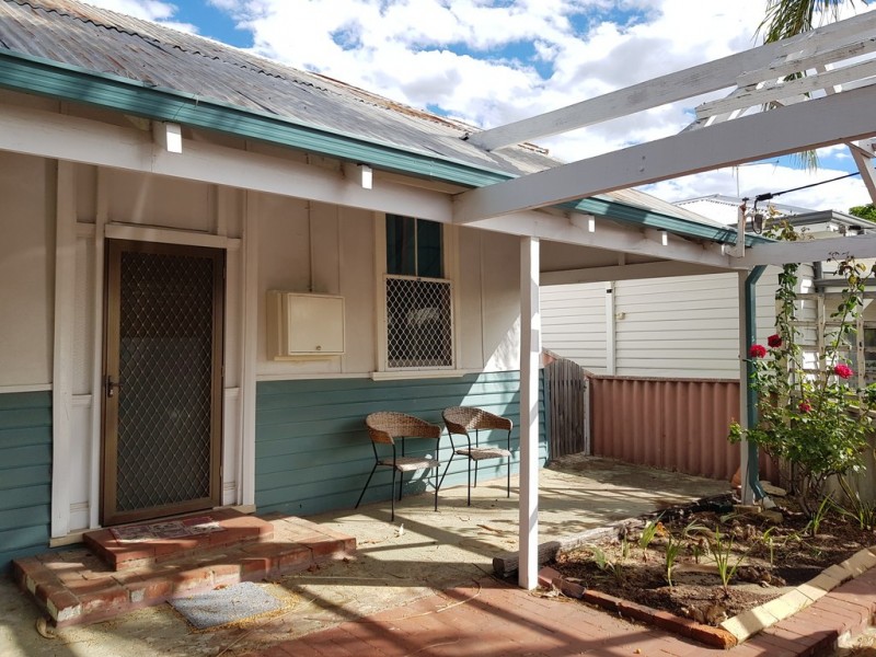 17 Wholley Street, Bayswater WA 6053