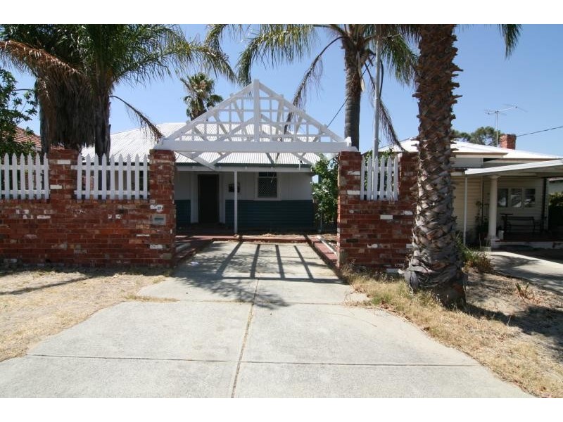 17 Wholley Street, Bayswater WA 6053