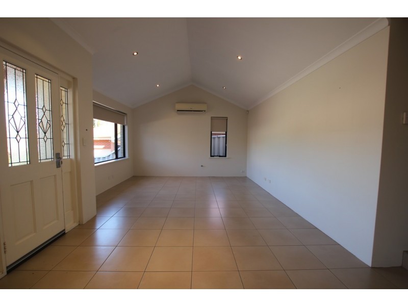 82A King William Street, Bayswater WA 6053