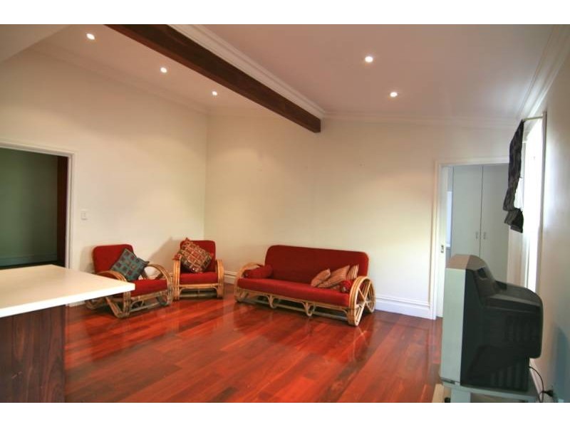 27 Grand Prom, Bayswater WA 6053