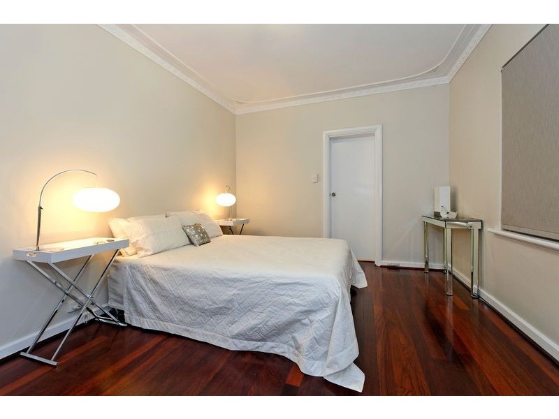 19 Henrietta Street, Bayswater WA 6053