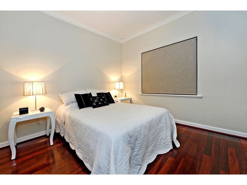 19 Henrietta Street, Bayswater WA 6053