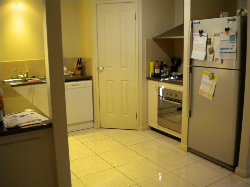 6/117 Beechboro Road South, Bayswater WA 6053