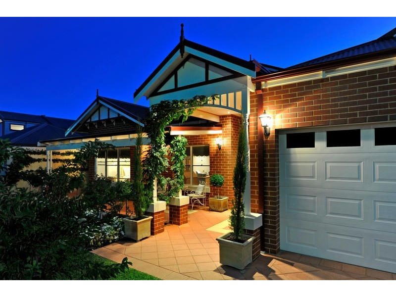 5 Kylee Close, South Guildford WA 6055