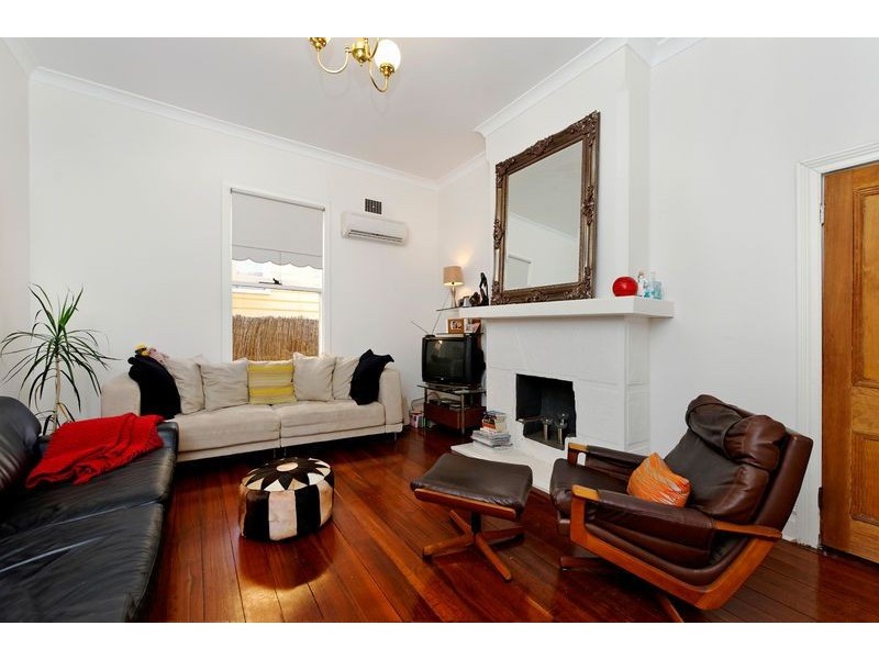 18 Copley Street, Bayswater WA 6053