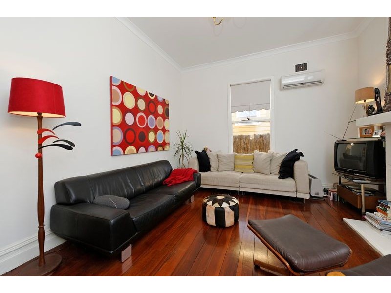 18 Copley Street, Bayswater WA 6053