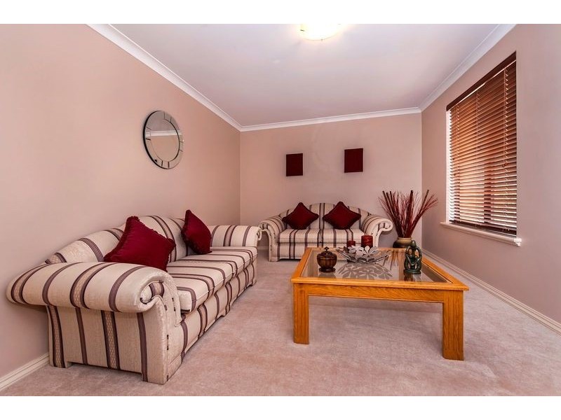 6/33 Langley Road, Bayswater WA 6053