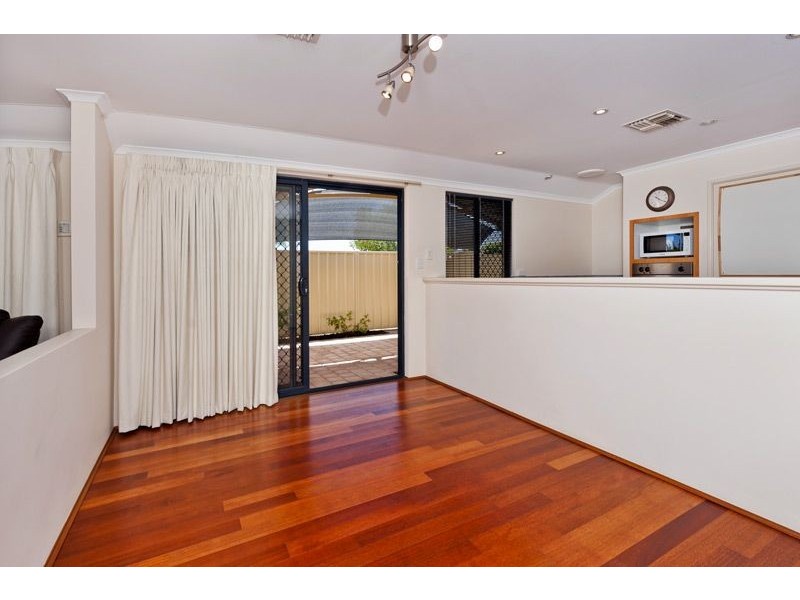 12 Neville Street, Bayswater WA 6053