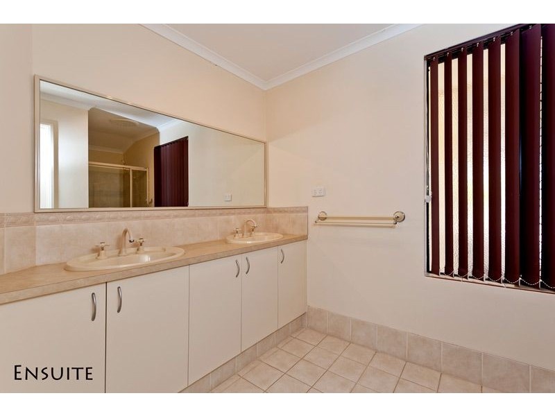 12 Neville Street, Bayswater WA 6053