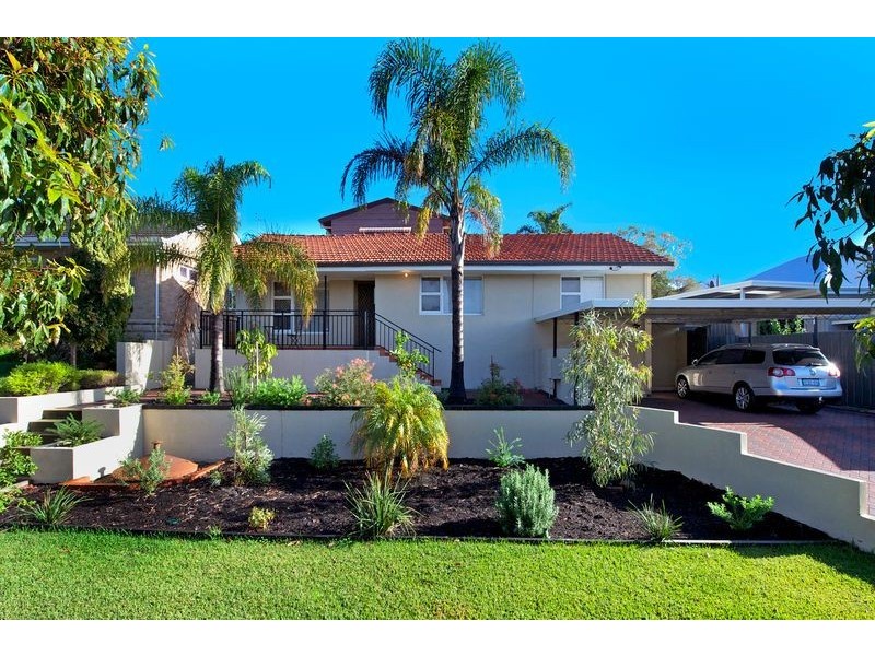 29 Rothbury Road, Embleton WA 6062