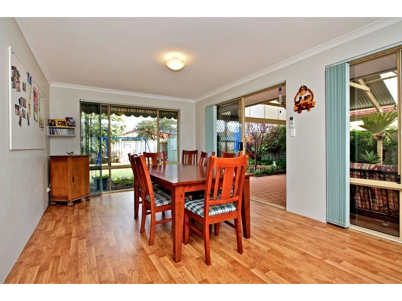 29 Riverdale Road, Helena Valley WA 6056