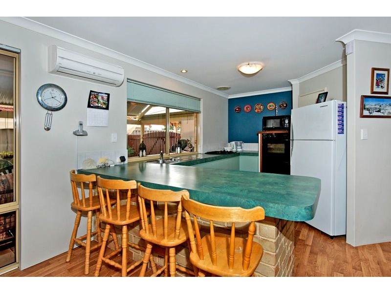 29 Riverdale Road, Helena Valley WA 6056