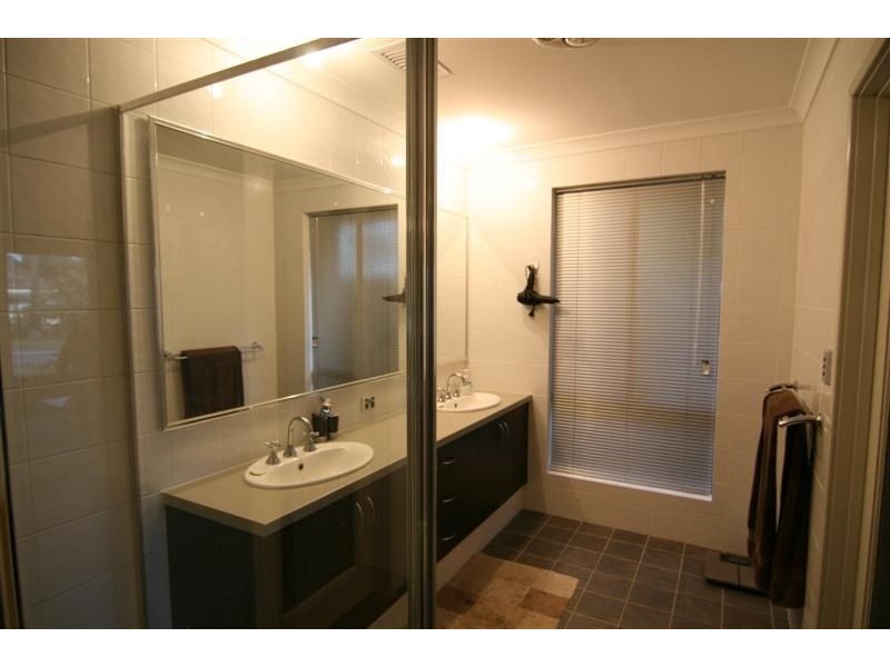 51 Katanning Street, Bayswater WA 6053