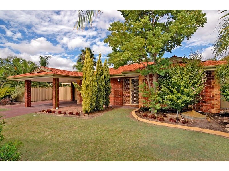 14 Conifer Place, Beechboro WA 6063