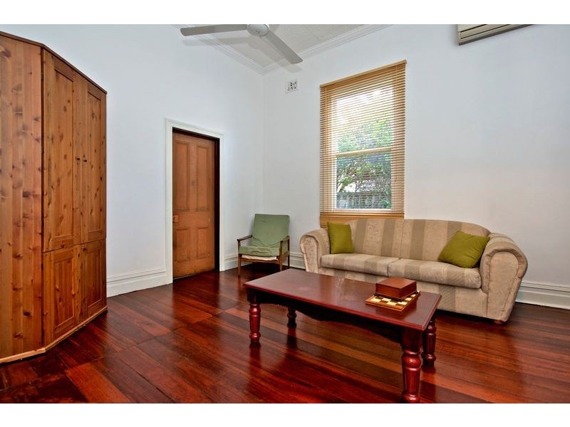 41 Roberts Street, Bayswater WA 6053