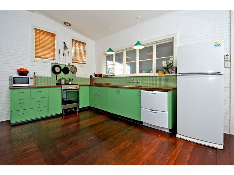 41 Roberts Street, Bayswater WA 6053