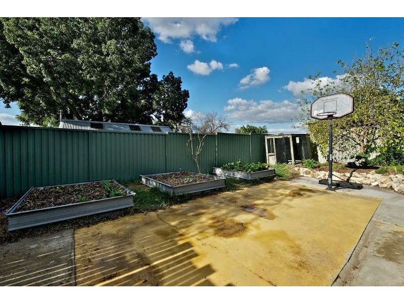 41 Roberts Street, Bayswater WA 6053