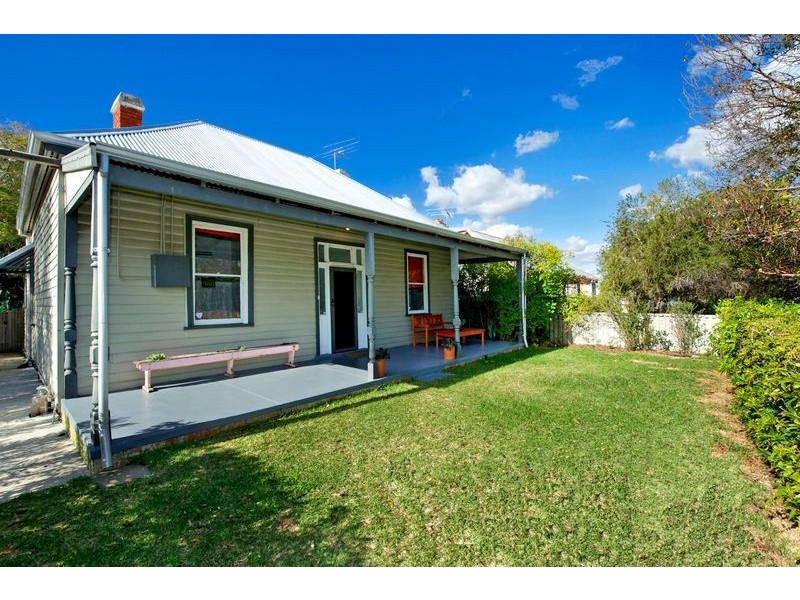 41 Roberts Street, Bayswater WA 6053