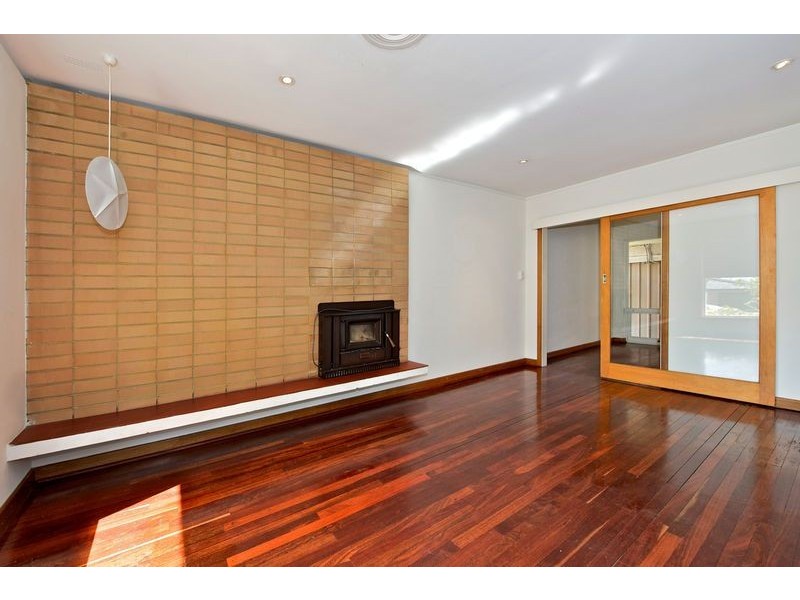 52 Hamilton Street, Bayswater WA 6053