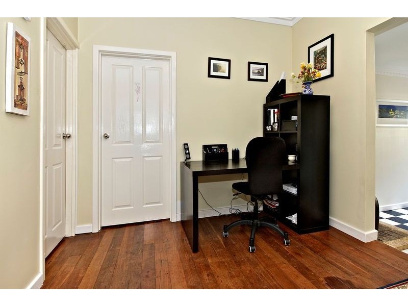 55 Kenmure Avenue, Bayswater WA 6053