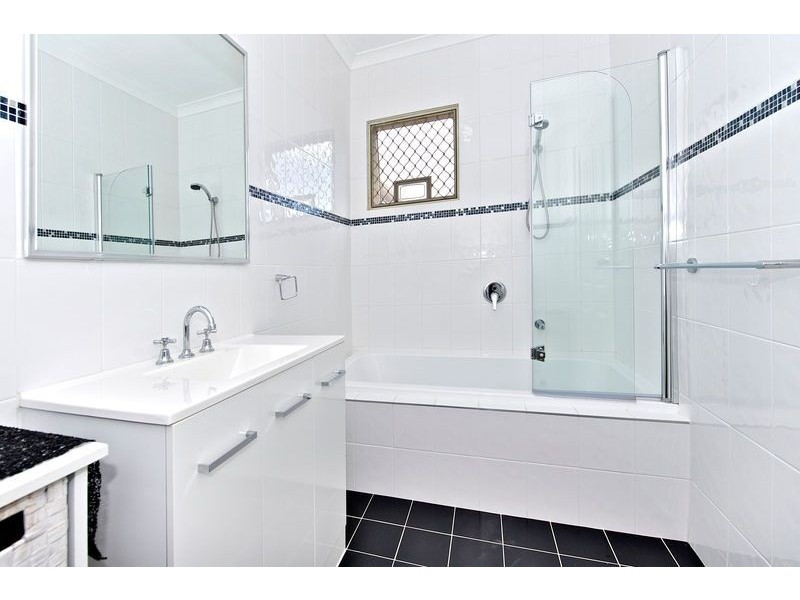 55 Kenmure Avenue, Bayswater WA 6053