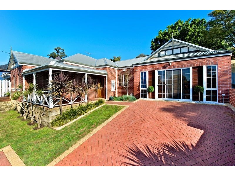 30 Arundel Street, Bayswater WA 6053