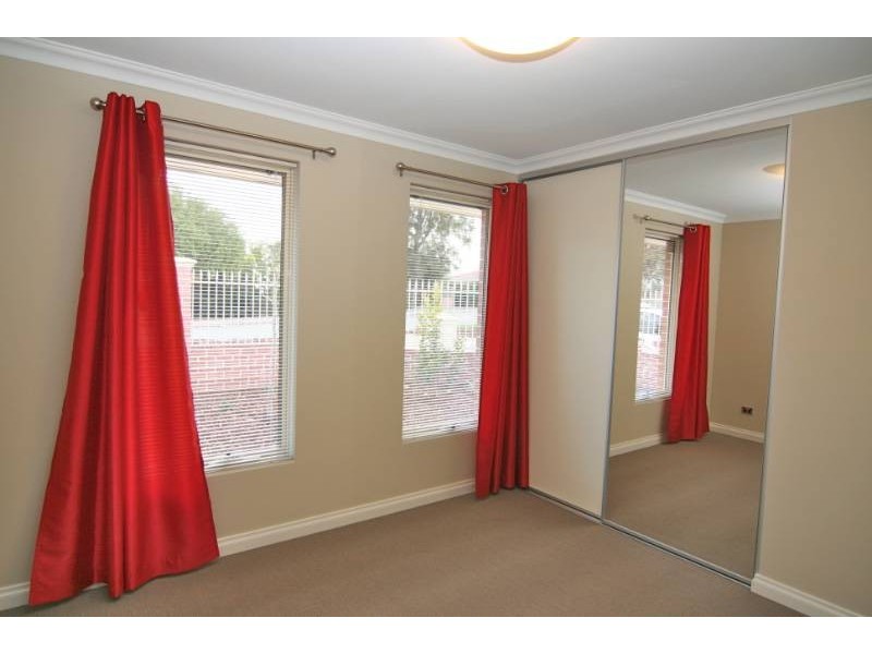 56 Scaddan Street, Bassendean WA 6054