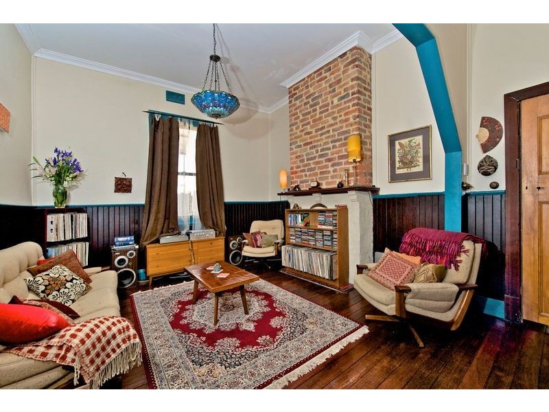 11 Eighth Avenue, Bassendean WA 6054