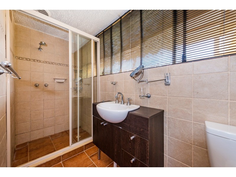 14 Vinca Way, Forrestfield WA 6058