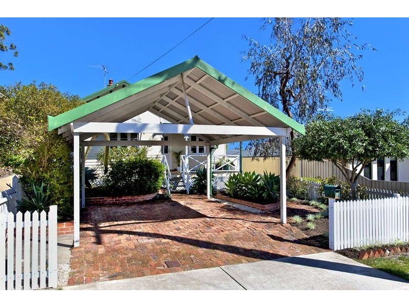 6 Anzac Street, Bayswater WA 6053