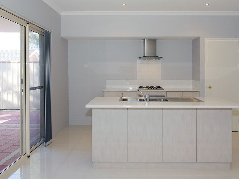 21A The Strand, Bayswater WA 6053