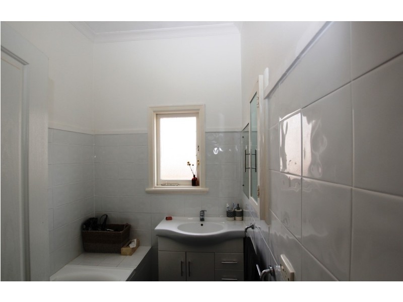 15 Toowong Street, Bayswater WA 6053