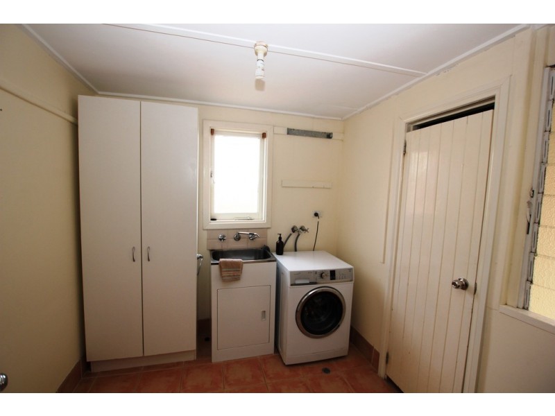 15 Toowong Street, Bayswater WA 6053