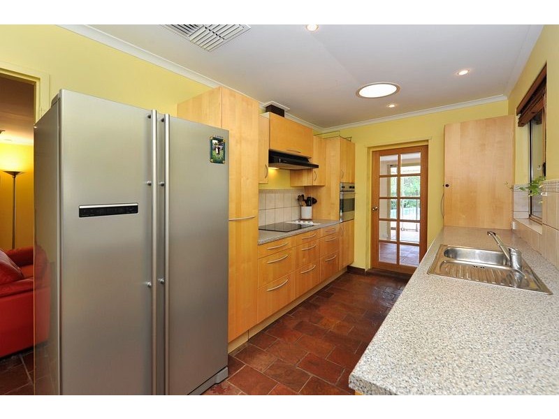 4 Troy Street, Bassendean WA 6054