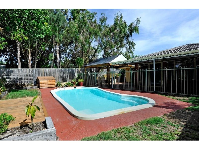 4 Troy Street, Bassendean WA 6054