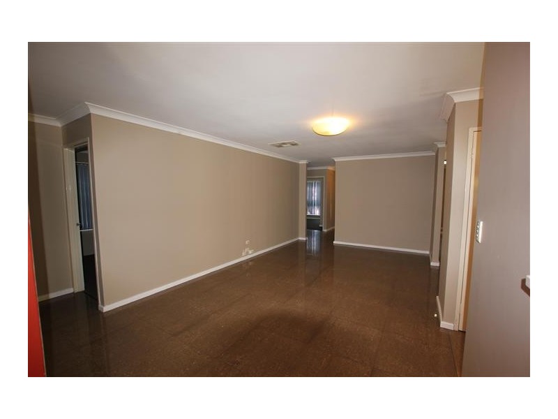 21 Blockley Way, Bassendean WA 6054