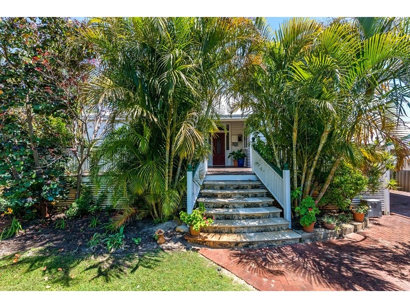 10 Anzac Street, Bayswater WA 6053