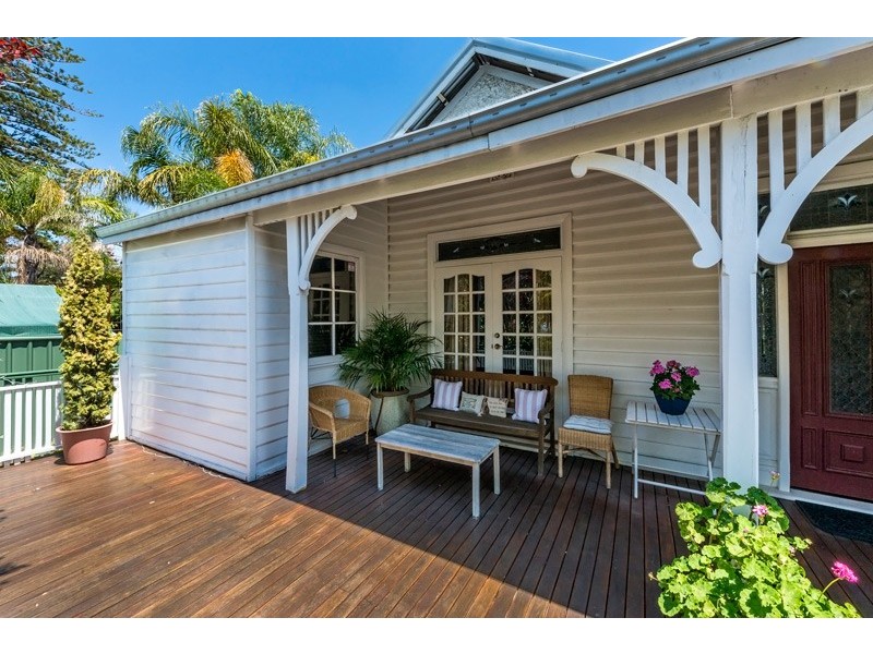 10 Anzac Street, Bayswater WA 6053