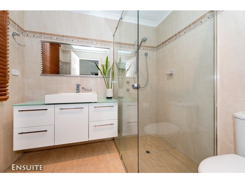 10 Anzac Street, Bayswater WA 6053