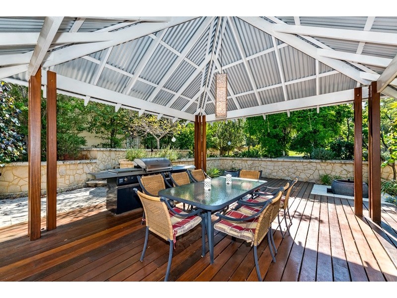 10 Anzac Street, Bayswater WA 6053
