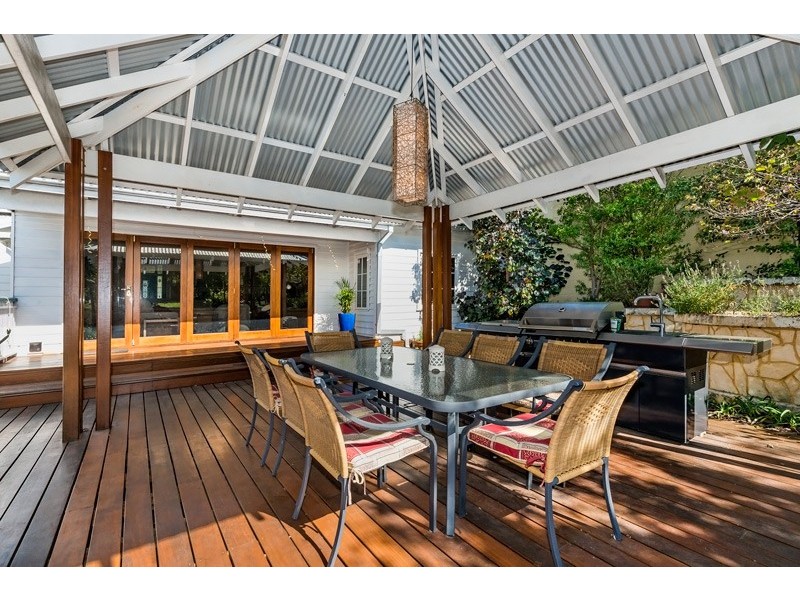 10 Anzac Street, Bayswater WA 6053