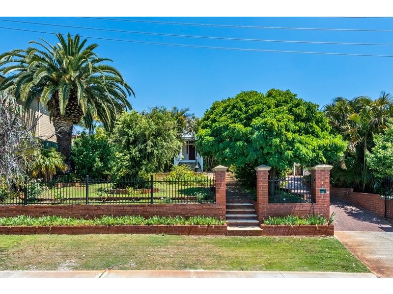 10 Anzac Street, Bayswater WA 6053