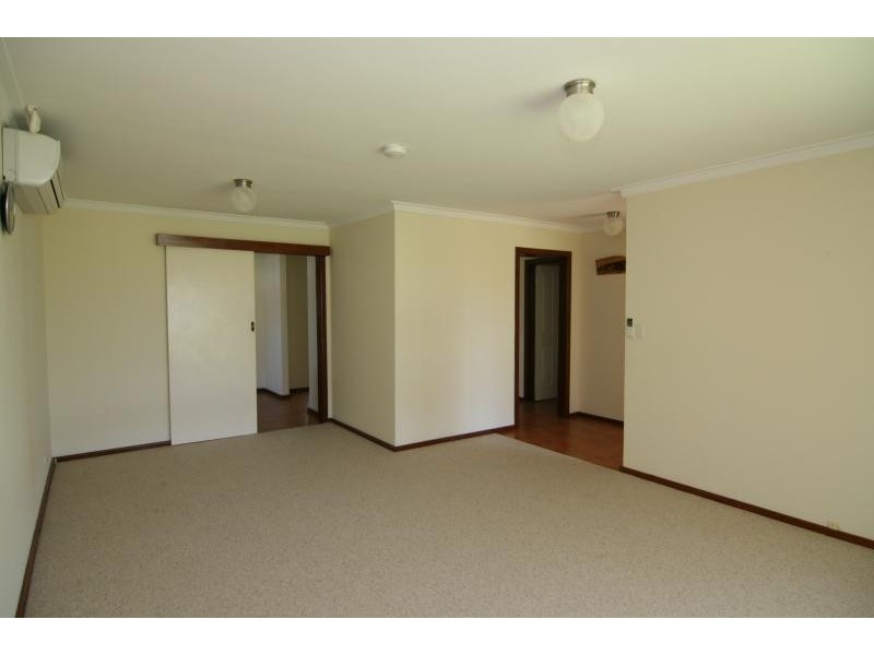 29 Alderhurst Crescent, Bayswater WA 6053