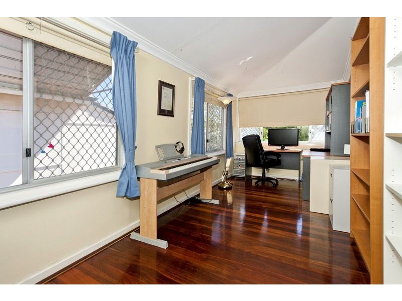 19 Foyle Road, Bayswater WA 6053