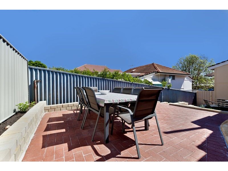 19 Foyle Road, Bayswater WA 6053