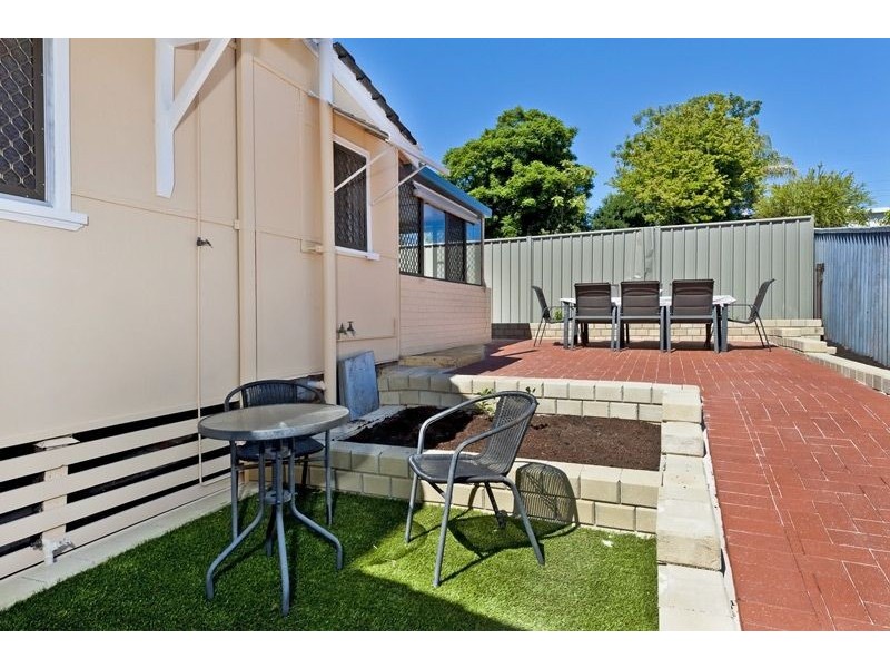 19 Foyle Road, Bayswater WA 6053