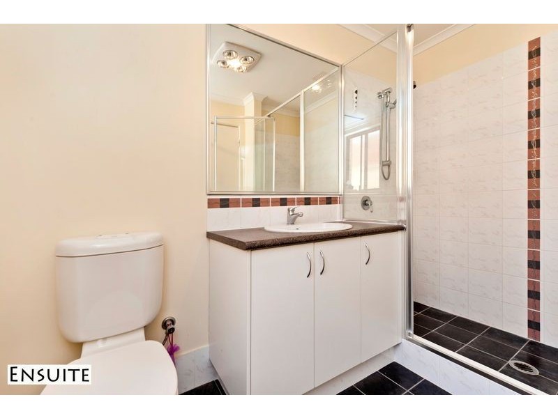 10 Kylee Close, South Guildford WA 6055