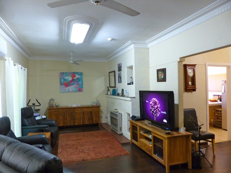 9 Gilbert Street, Bayswater WA 6053