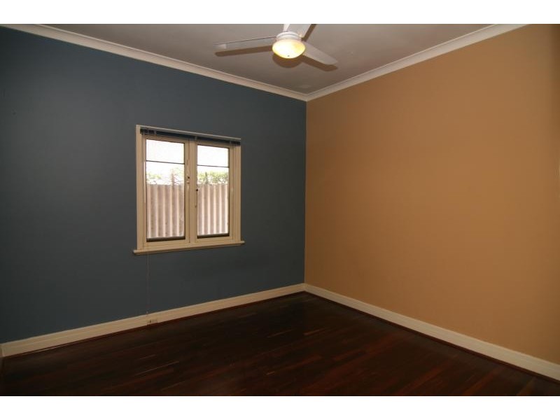 31 Shaftesbury Avenue, Bayswater WA 6053